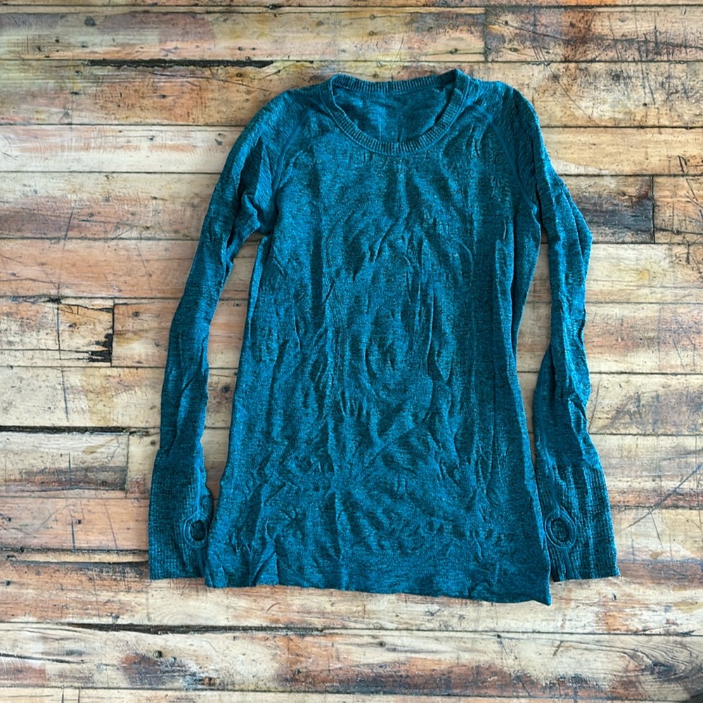 Lululemon crew neck swifty
